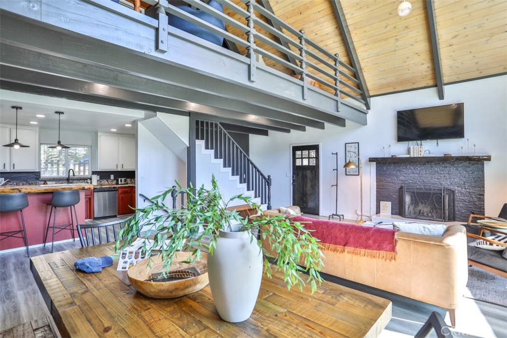 Crestline (CRES) - Residential