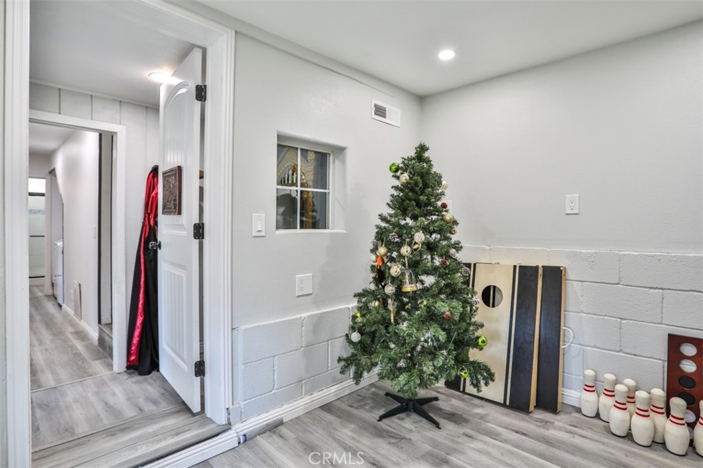 Crestline (CRES) - Residential