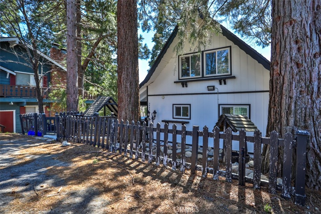 Crestline (CRES) - Residential