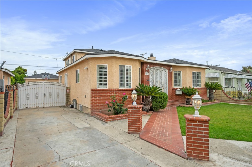 2870 Canal Avenue