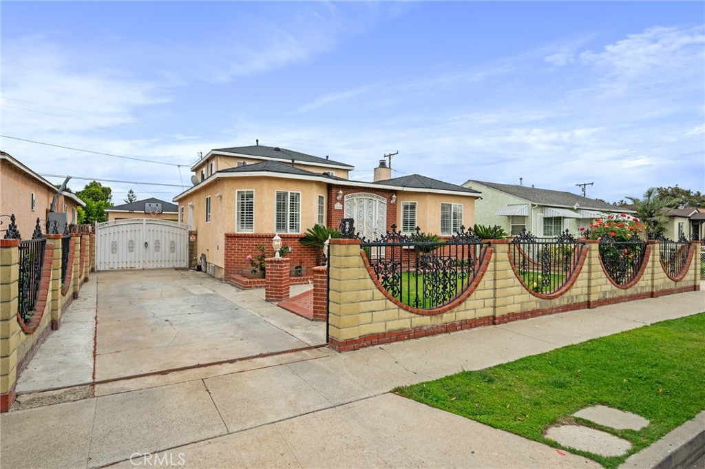 2870 Canal Avenue