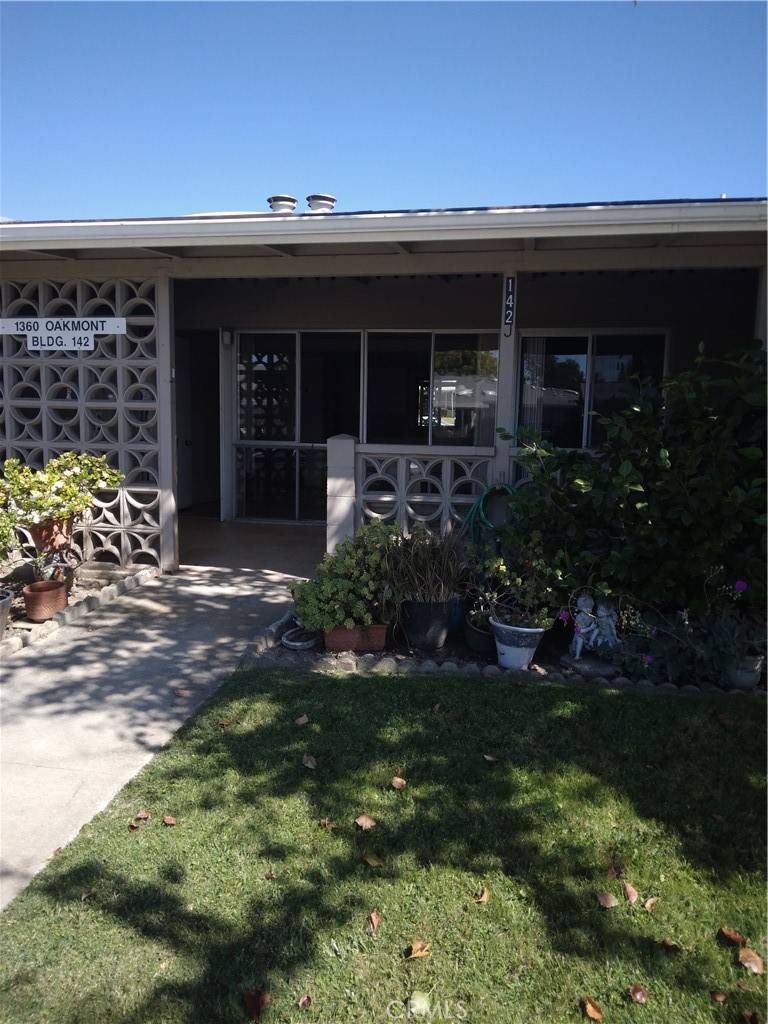 1360 Oakmont Rd 142J M-6 142J M6