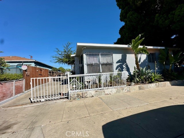 309 E Louise