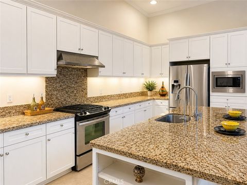 Photo of 66 Overbrook, Irvine, CA 92620 (MLS # WS26097110)