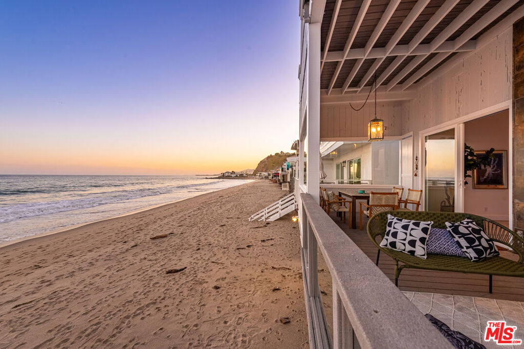 21540 Pacific Coast Highway