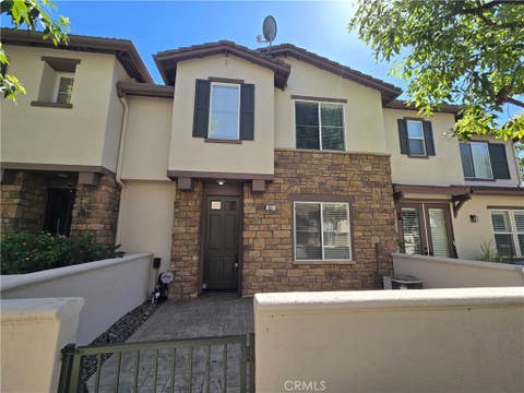 Photo of 91 Sapphire, Irvine, CA 92602 (MLS # PW26167131)