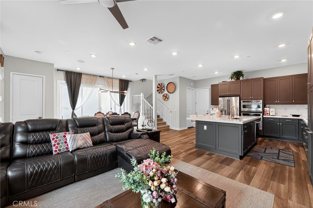 Element (ELEM5P) - Residential Lease