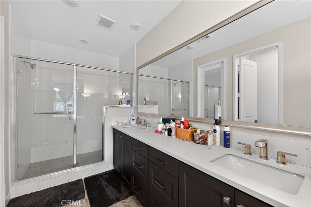 Element (ELEM5P) - Residential Lease