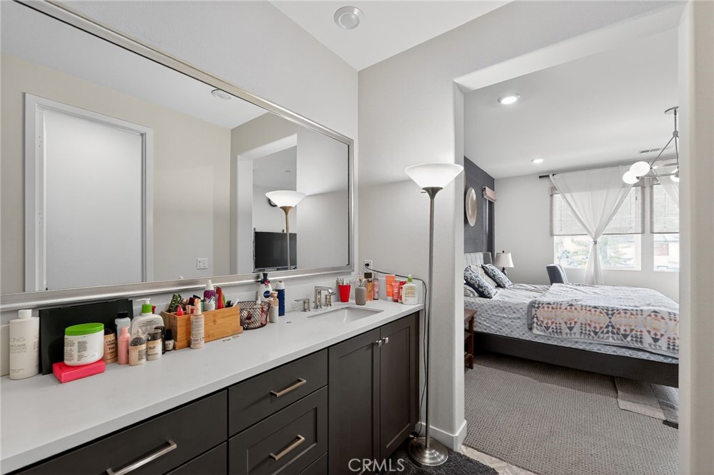 Element (ELEM5P) - Residential Lease