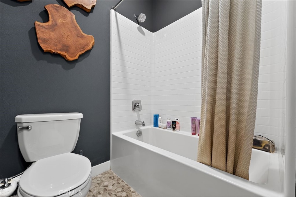 Element (ELEM5P) - Residential Lease