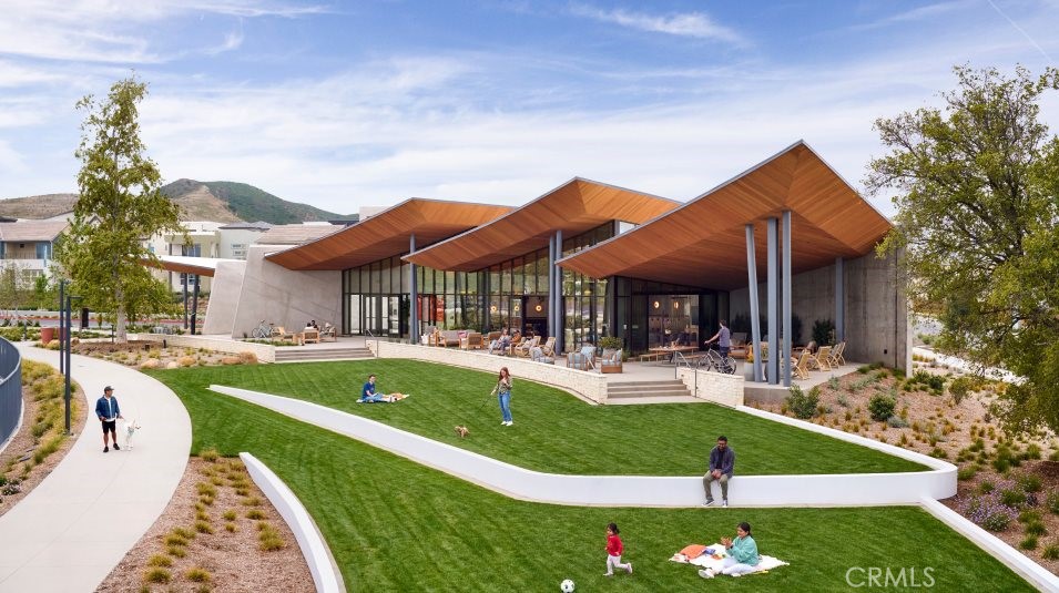 Element (ELEM5P) - Residential Lease