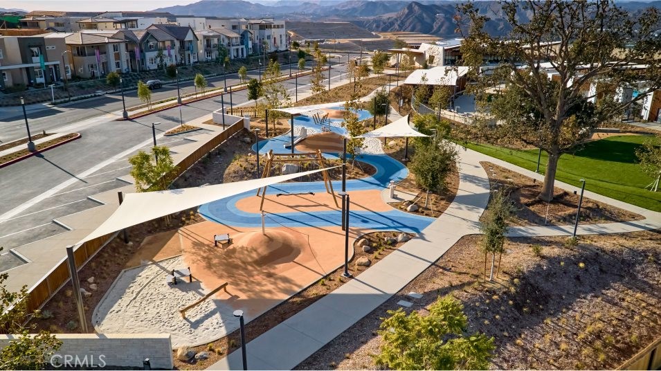 Element (ELEM5P) - Residential Lease