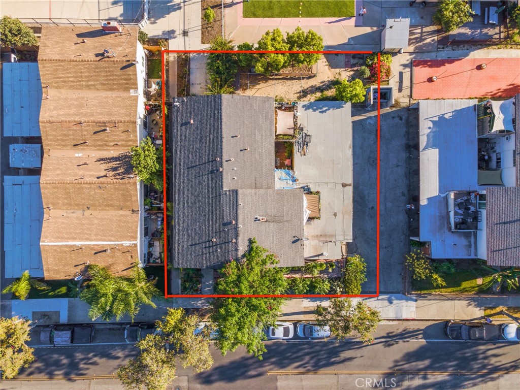 2166 W Alameda Avenue