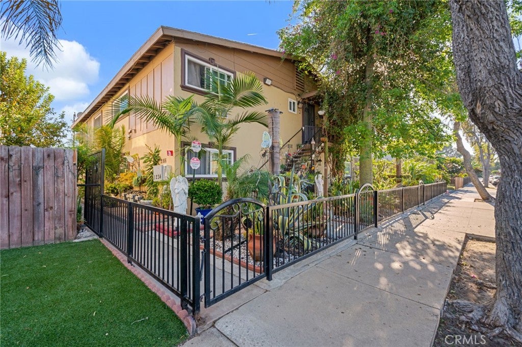 2166 W Alameda Ave, Anaheim, CA 92801