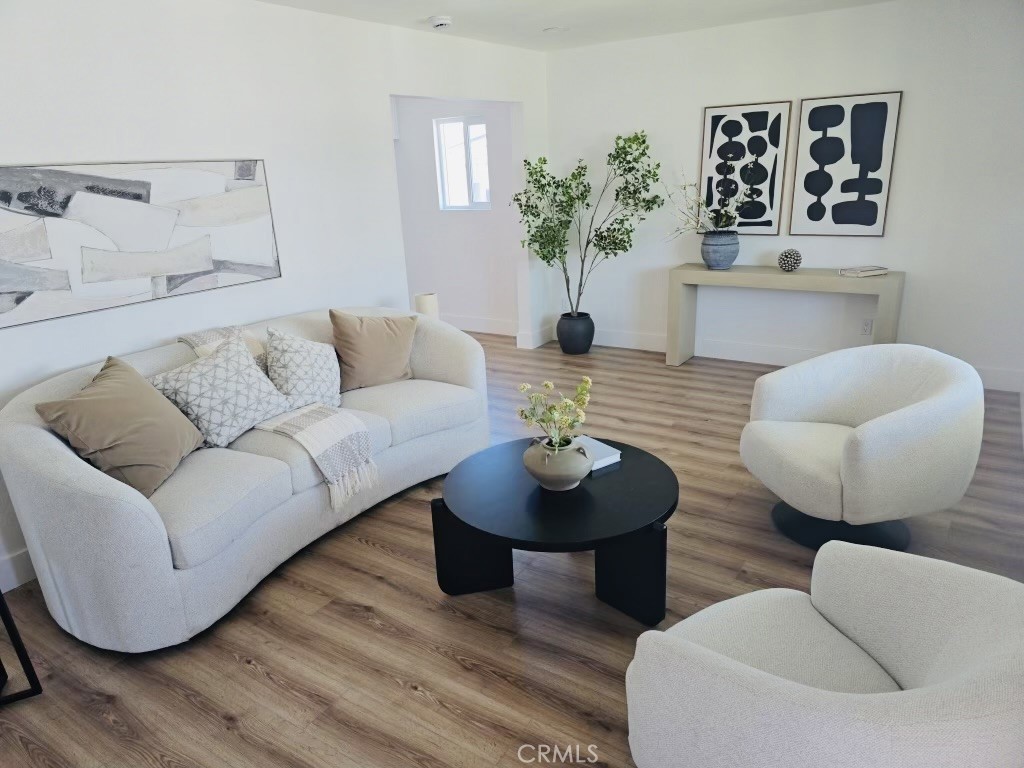 3332 W 134th Street