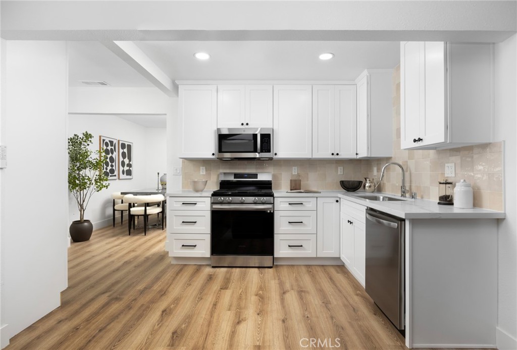 3332 W 134th Street