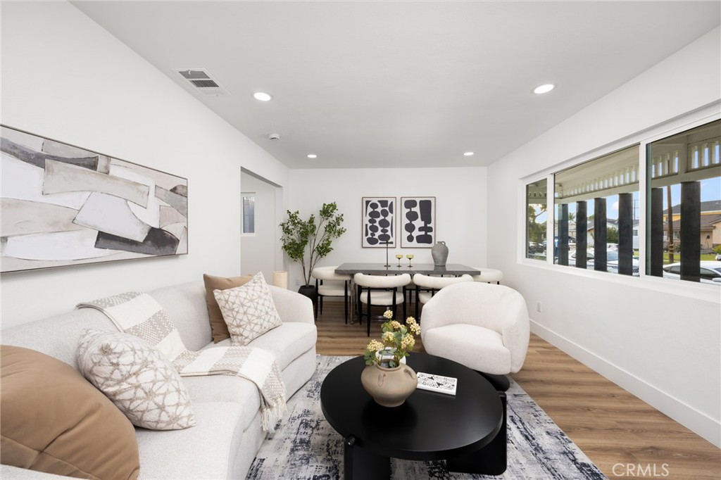 3332 W 134th Street