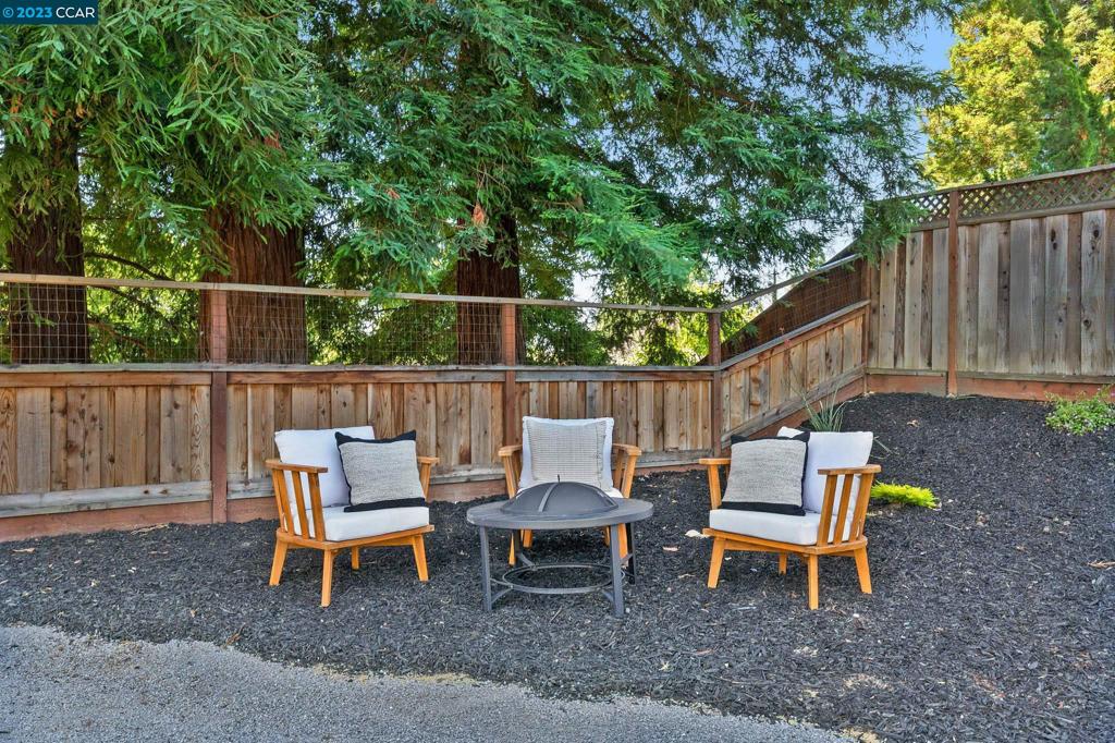 LEANDER HILLS - Residential