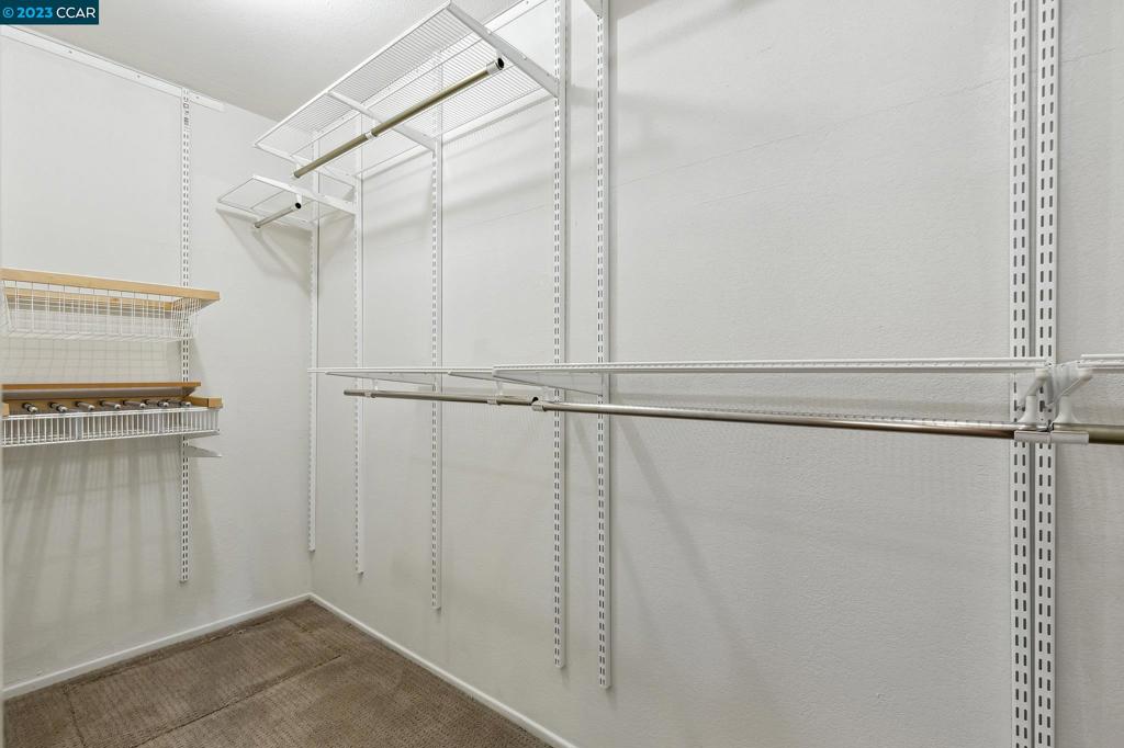 LEANDER HILLS - Residential