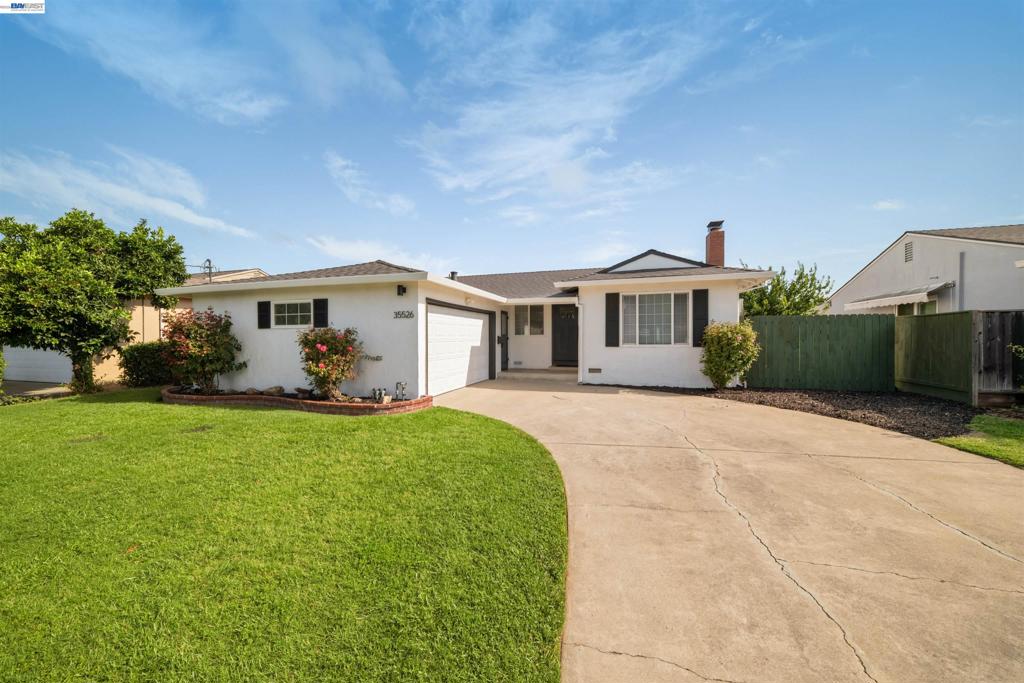 35526 Cabrillo Dr