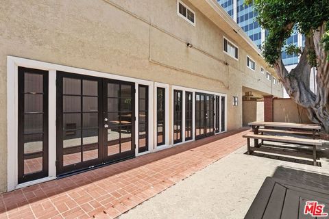 Tiny photo for 4610 Densmore Avenue #105, Encino, CA 91436 (MLS # 25602011)