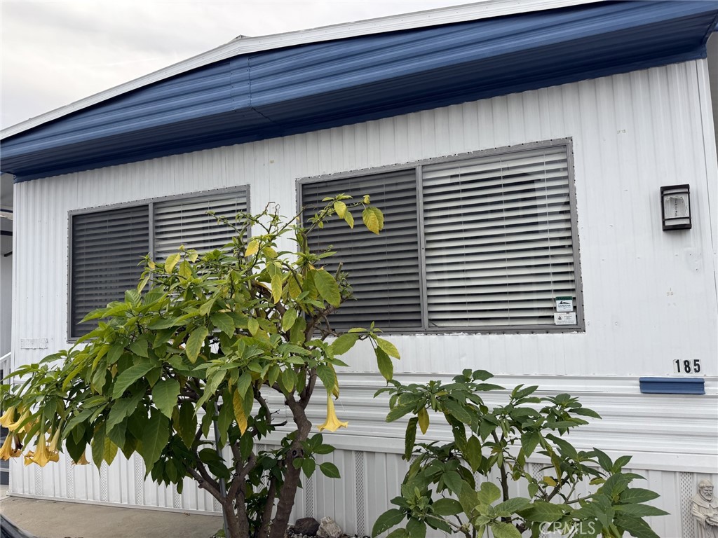 17700 western # 185 Avenue 185