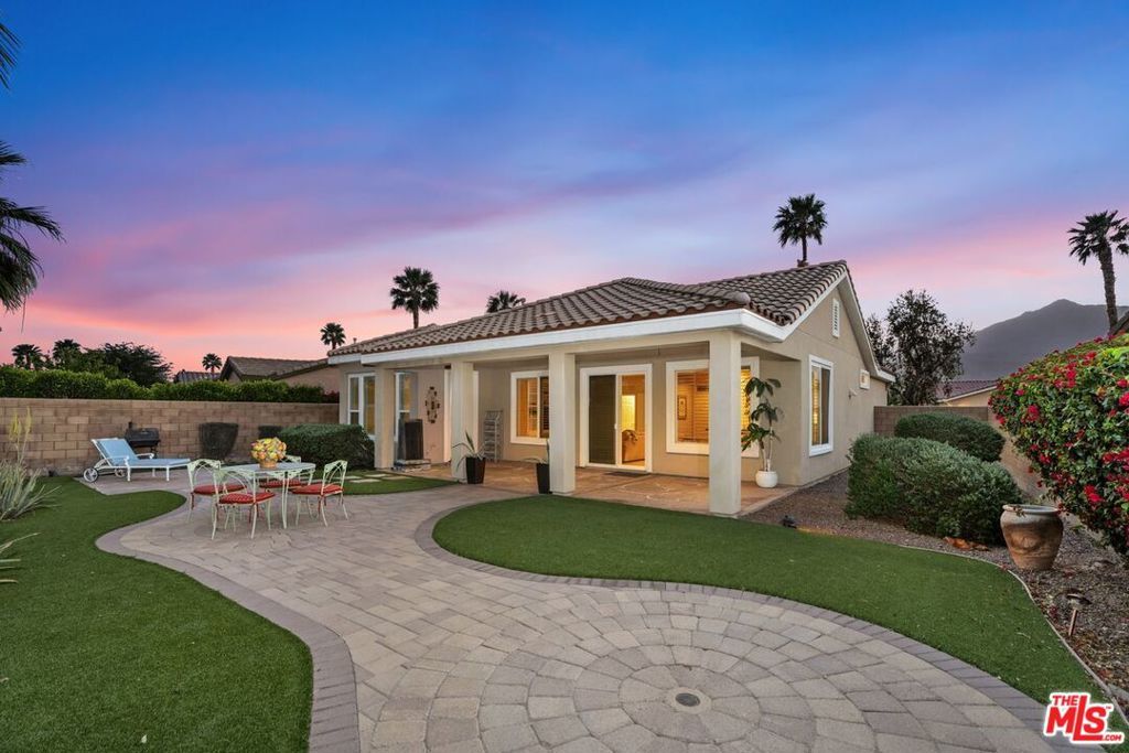 Photo of 81910 Golden Star Way, La Quinta, CA 92253 (MLS # 26664915)