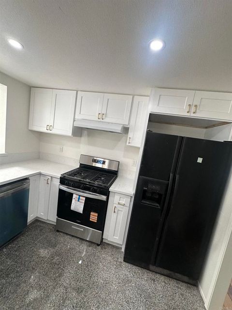 Photo of 1798 E Sherbrooke Street Street E #1, San Diego, CA 92139 (MLS # PTP2602784)