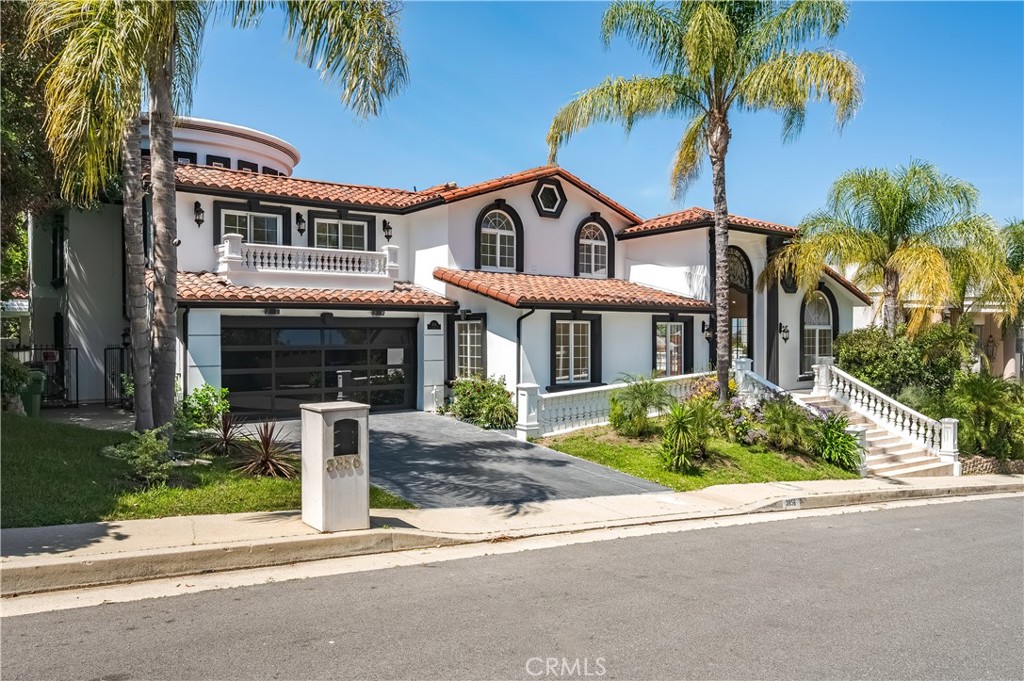 3856 Vista Linda Drive