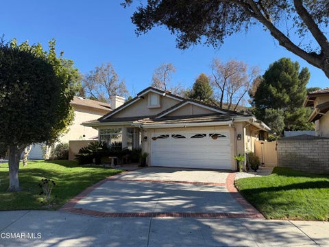 Photo of 542 Timberwood Avenue, Thousand Oaks, CA 91360 (MLS # 226004847)