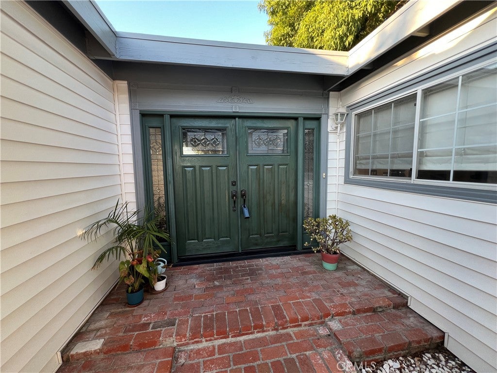 2484 Cambridge