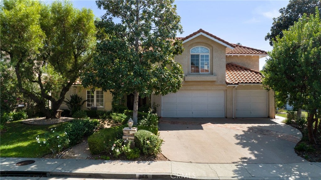 18615 Hillsboro
