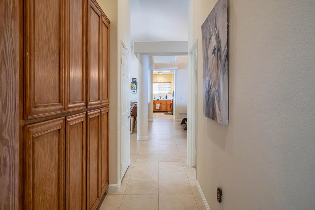 Quinterra - Residential Lease