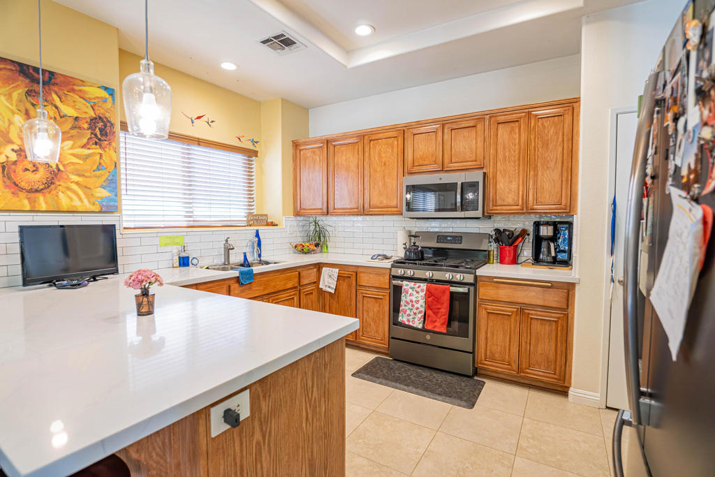 Quinterra - Residential Lease