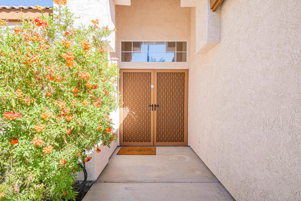 Quinterra - Residential Lease