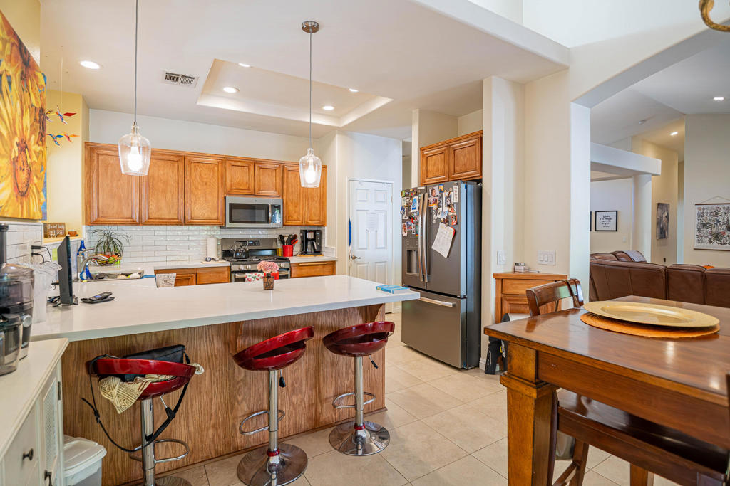 Quinterra - Residential Lease