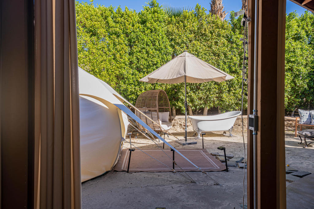 Quinterra - Residential Lease