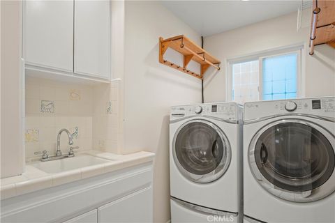 Tiny photo for 2111 Nelson Avenue #B, Redondo Beach, CA 90278 (MLS # SB25240660)