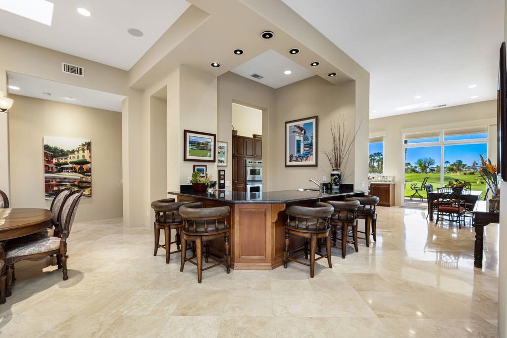 The Palms - Residential