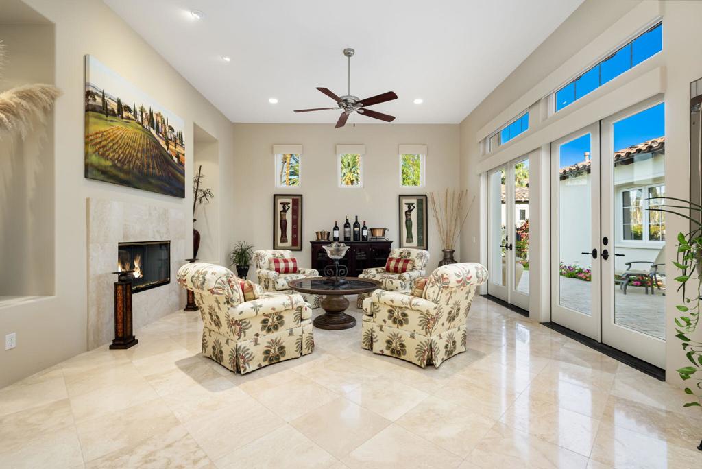 The Palms - Residential