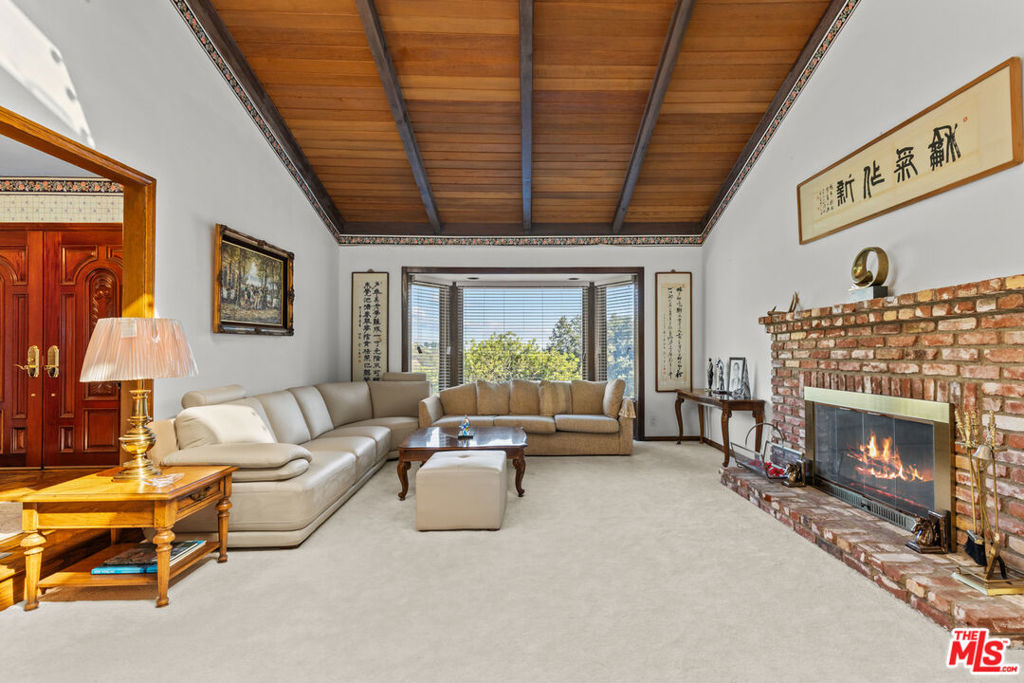 1181 Somera Road
