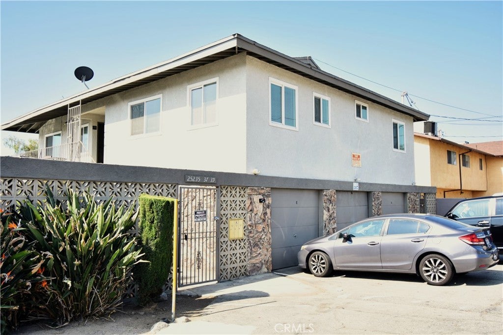 25235 Pacific