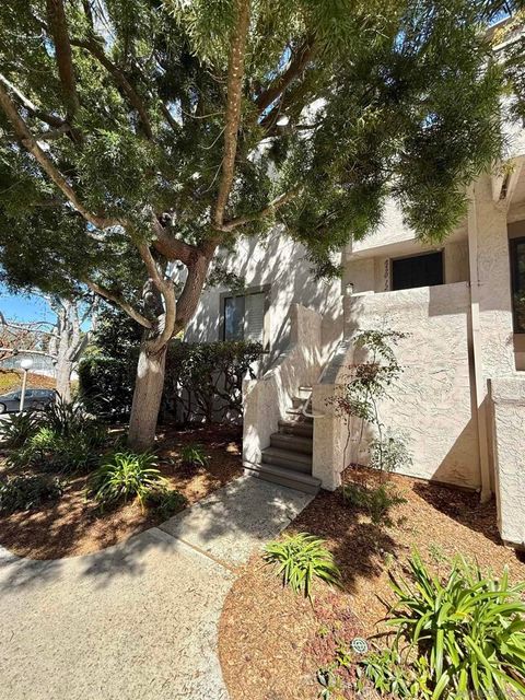 8490 Via Sonoma 12 La Jolla CA 92037
