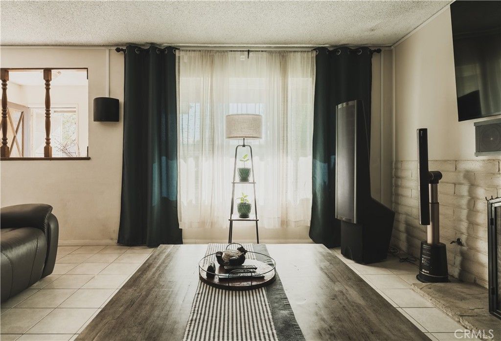 Photo of 41272 Mayberry Ave, Hemet, CA 92544 (MLS # IV25256692)