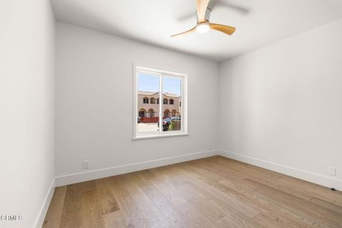 Tiny photo for 175 E Lewis Street, Ventura, CA 93001 (MLS # V1-37470)