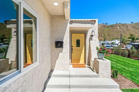 Tiny photo for 175 E Lewis Street, Ventura, CA 93001 (MLS # V1-37470)