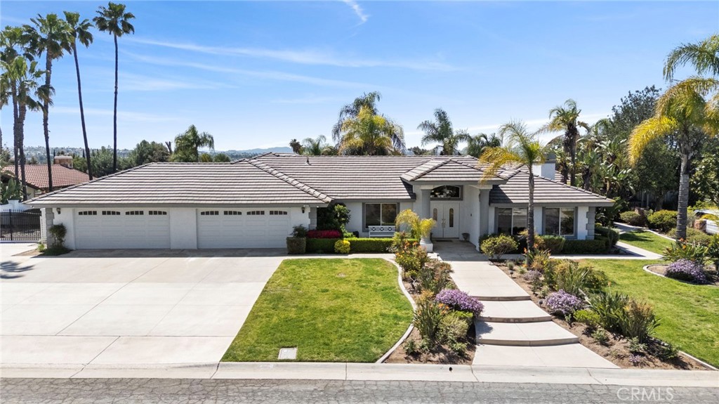 1042 Coronet Drive