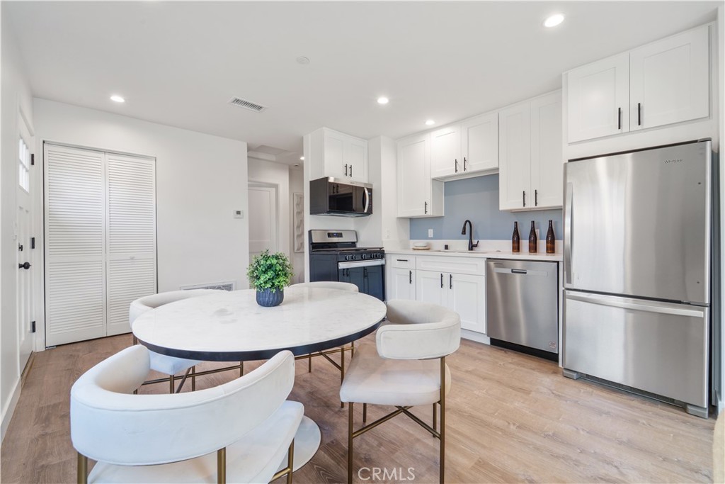 Properties 2 7717 Jamieson Avenue