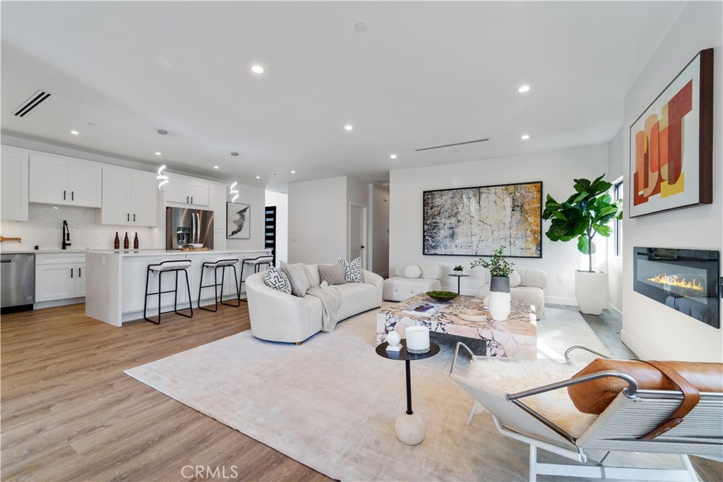 Properties 1 7717 Jamieson Avenue
