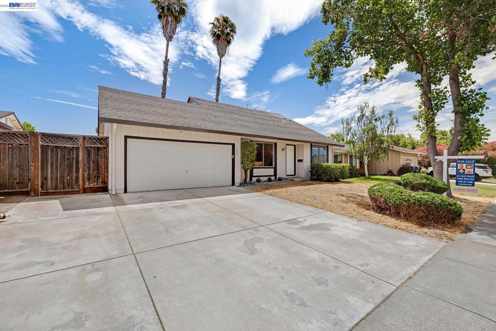 1427 Saybrook Rd RD, Livermore CA 94551